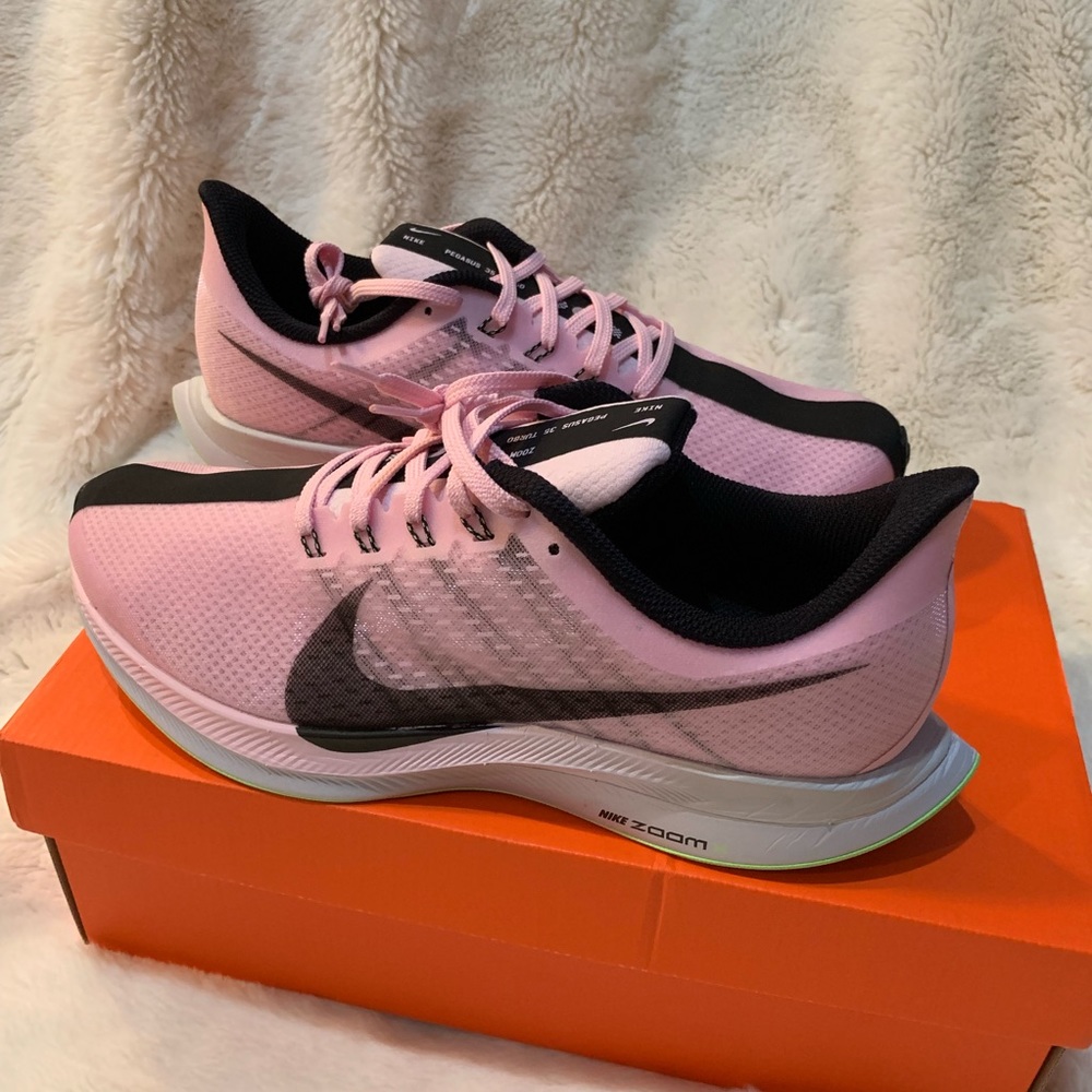Nike Zoom Pegasus 35 Turbo Women’s Shoes Sz 12 New